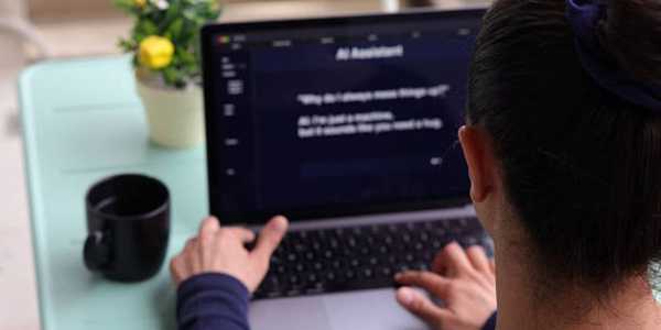 How AI Helps You Create Better Content Online Today