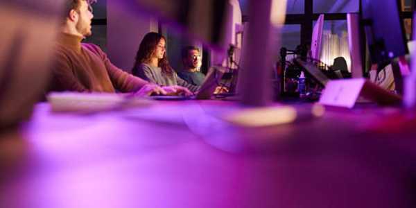 How AI Is Changing The Future Of Freelancing: What Happens Next